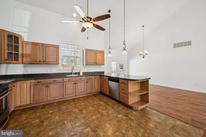 211 S Washington Street, Hammonton, NJ 08037 - Photo 12