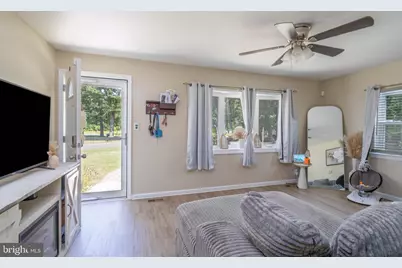 121 Delwyn Lane, Williamstown, NJ 08094 - Photo 4