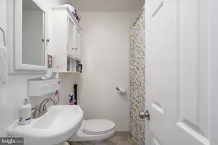 121 Delwyn Ln, Williamstown, NJ 08094 - Photo 14