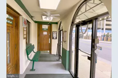 1217 Pacific Avenue, Atlantic City, NJ 08401 - Photo 8