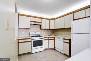 26 Iroquois Dr, Galloway, NJ 08205 - Photo 14