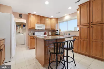 809 N Little Rock Avenue, Ventnor City, NJ 08406 - Photo 12