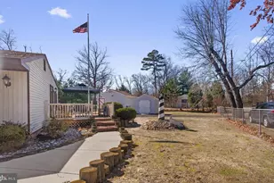 113 E Colton Ln, Williamstown, NJ 08094 - Photo 10