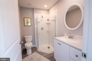 327 Oakland Ave, Pleasantville, NJ 08232 - Photo 16