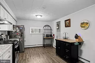 450 S 1st Rd, Hammonton, NJ 08037 - Photo 6