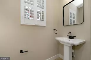 144 Broadway, Hammonton, NJ 08037 - Photo 4