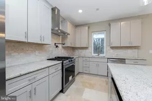 144 Broadway, Hammonton, NJ 08037 - Photo 12