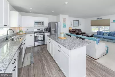 70 Galleria Drive, Mays Landing, NJ 08330 - Photo 4