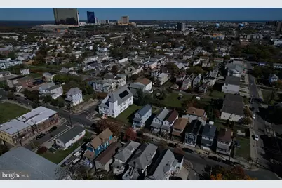 419 N Ohio Avenue, Atlantic City, NJ 08401 - Photo 2