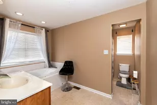 102 Lauren Ct, Landisville, NJ 08326 - Photo 44