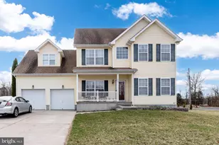 102 Lauren Ct, Landisville, NJ 08326 - Photo 2