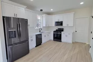 101 Heatherwood Dr, Vineland, NJ 08360 - Photo 4