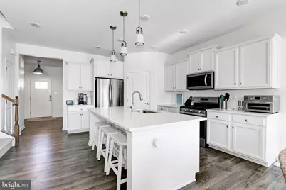 106 Laquinta Drive, Egg Harbor Township, NJ 08234 - Photo 10