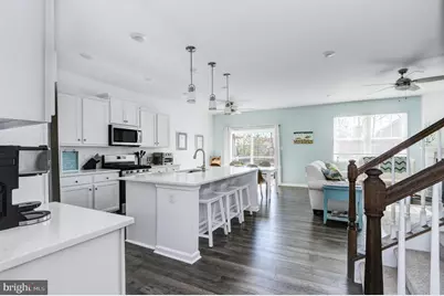 106 Laquinta Drive, Egg Harbor Township, NJ 08234 - Photo 8