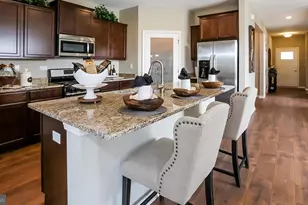 247 Huntington Dr, Egg Harbor Township, NJ 08234 - Photo 2