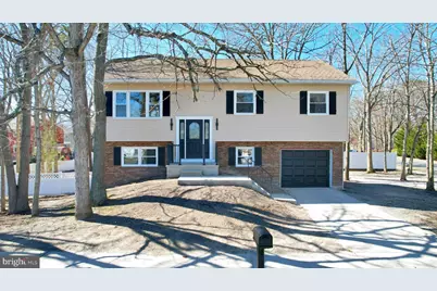 15 Wayne Drive, Somers Point, NJ 08244 - Photo 1