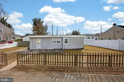 32 W Meyran Avenue, Somers Point, NJ 08244 - Photo 4