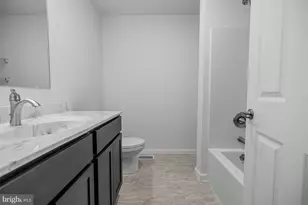267 Elm St, Hammonton, NJ 08037 - Photo 8