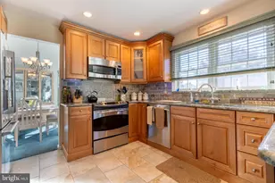 25 Lacosta Dr, Egg Harbor Township, NJ 08234 - Photo 10