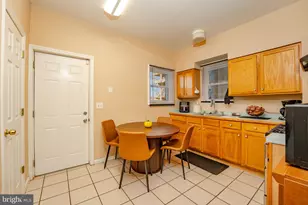 323 Atlantic Ave, Atlantic City, NJ 08401 - Photo 12