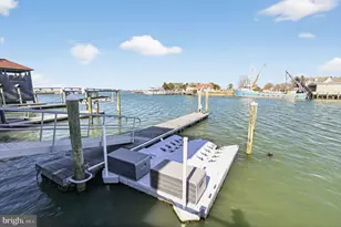 739 N Massachusetts Ave, Atlantic City, NJ 08401 - Photo 30