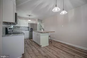 308 E Collings Dr, Folsom, NJ 08094 - Photo 12