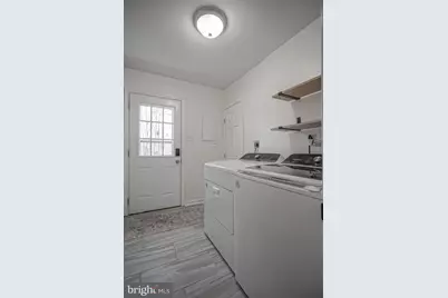 308 E Collings Drive, Folsom, NJ 08094 - Photo 10