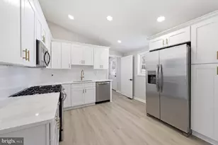 2011 Deer Track Ln, Hammonton, NJ 08037 - Photo 20