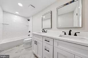 2011 Deer Track Ln, Hammonton, NJ 08037 - Photo 22