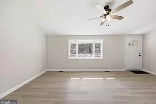 2011 Deer Track Ln, Hammonton, NJ 08037 - Photo 4