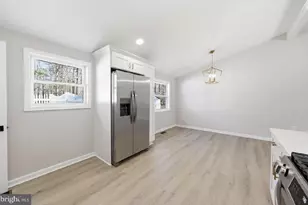 2011 Deer Track Ln, Hammonton, NJ 08037 - Photo 18