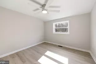 2011 Deer Track Ln, Hammonton, NJ 08037 - Photo 6