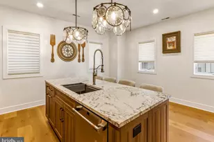 6709 Atlantic Ave, Ventnor City, NJ 08406 - Photo 12
