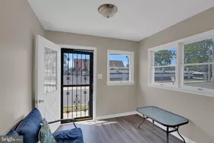 228 Pleasant St E, Hammonton, NJ 08037 - Photo 12