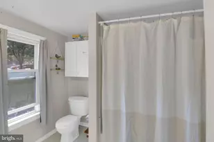 228 Pleasant St E, Hammonton, NJ 08037 - Photo 14
