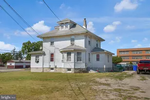 228 Pleasant St E, Hammonton, NJ 08037 - Photo 18