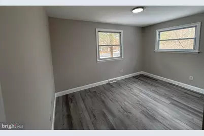 5058 Tremont Avenue, Egg Harbor Township, NJ 08234 - Photo 4