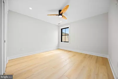 100 S Frontenac Avenue, Margate City, NJ 08402 - Photo 36