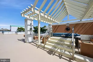 526 Pacific Ave, Atlantic City, NJ 08401 - Photo 22