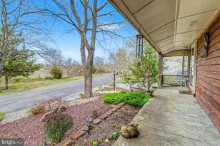 19 W Illinois Ave, Absecon, NJ 08201 - Photo 28