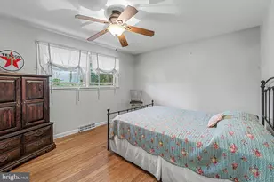 19 W Illinois Ave, Absecon, NJ 08201 - Photo 14