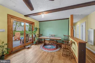 19 W Illinois Ave, Absecon, NJ 08201 - Photo 10