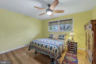 19 W Illinois Ave, Absecon, NJ 08201 - Photo 16