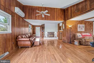 19 W Illinois Ave, Absecon, NJ 08201 - Photo 2