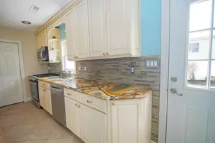 108 N Suffolk Ave, Ventnor City, NJ 08406 - Photo 16
