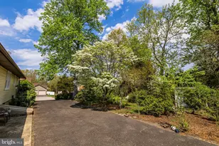219 N Madison Ave, Hammonton, NJ 08037 - Photo 10