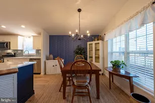 150 Troon, Mays Landing, NJ 08330 - Photo 10