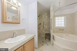 33 Knollwood, Mays Landing, NJ 08330 - Photo 14