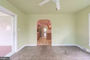 33 Knollwood, Mays Landing, NJ 08330 - Photo 4