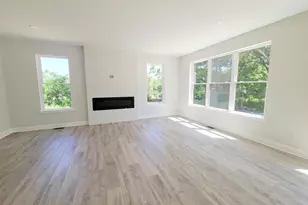 102 Heatherwood Dr, Vineland, NJ 08360 - Photo 8